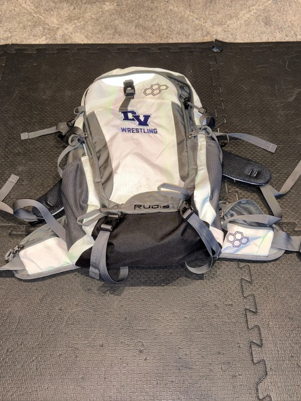 RUDIS Genesis Wrestling Gearpack IV 35L Backpack Bag White Hip Belt Vent Back